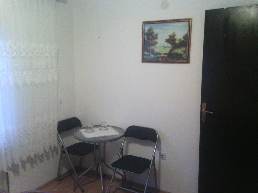 Apartment Ankica Selište Drežničko Zimmer foto